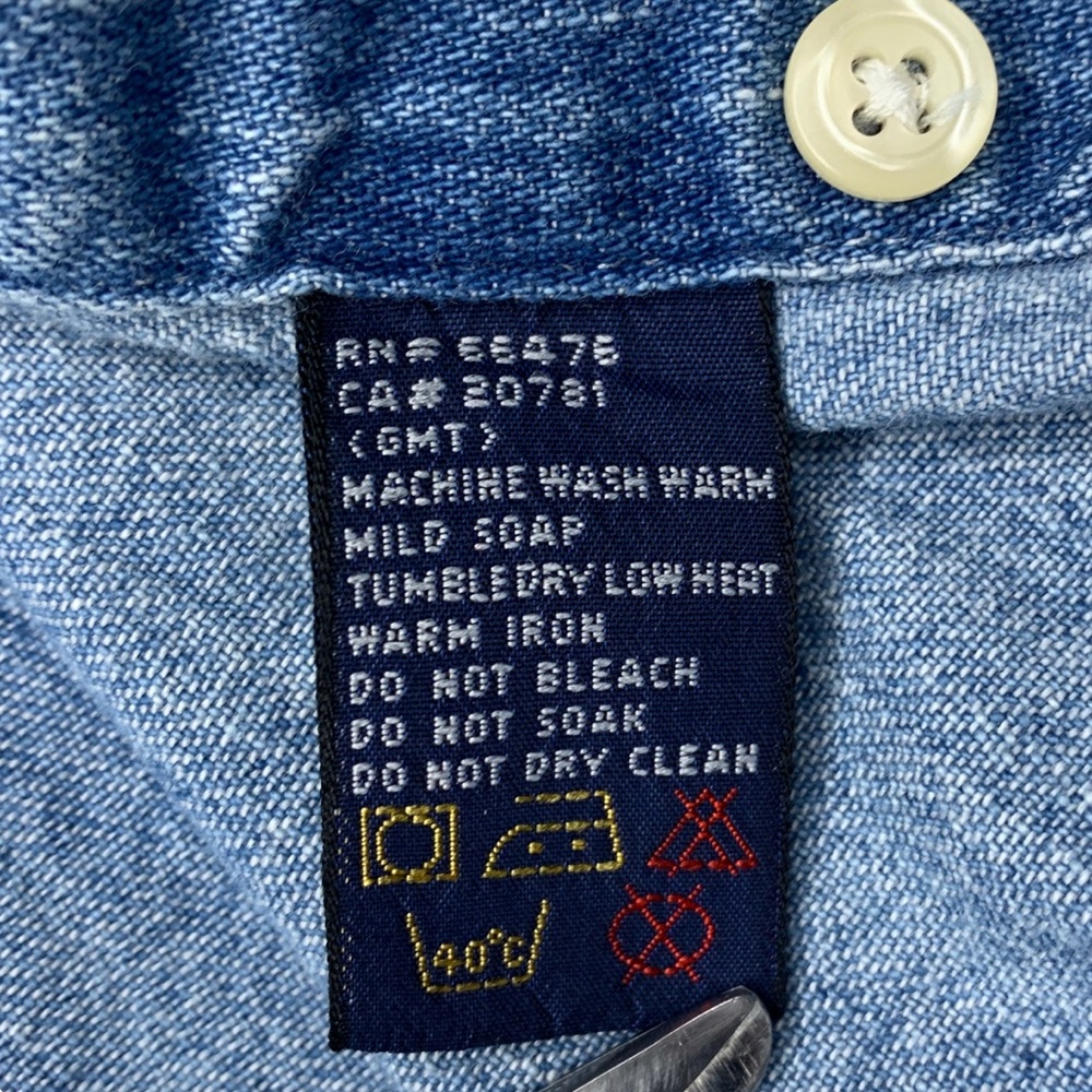 vintage 90’s Tommy Hilfiger d denim button down - Picture 11 of 13
